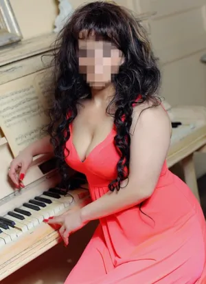 проститутка Оленька, 40, Асбест